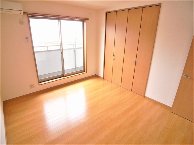 オハナハイツの居間・リビング