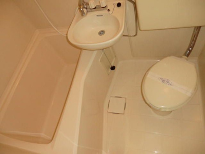 【浴室】 | テディマンション | 別号室参考写真(反転)