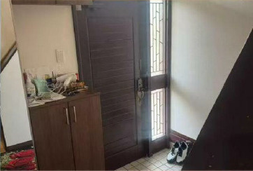 野田市三ツ堀　中古戸建　昭和60年築の玄関