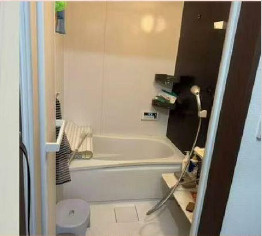 野田市三ツ堀　中古戸建　昭和60年築の浴室