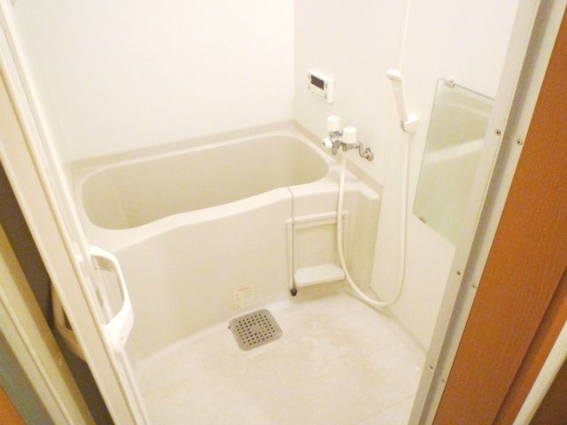 ハイツＡＩ＆Ｋｓの浴室|別号室の参考写真です