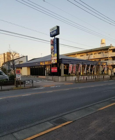 魚屋路福生店まで380m