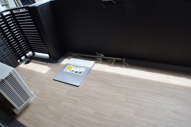 プレサンス新町ウィズジョイのバルコニー