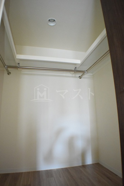 プレサンス新町ウィズジョイの収納