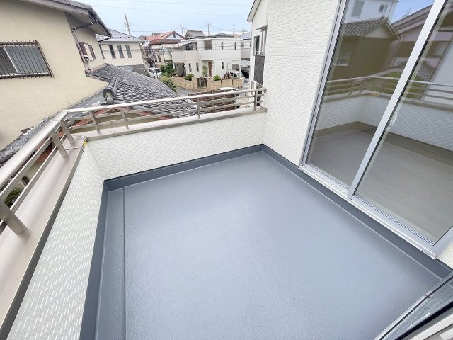 三郷市彦糸1丁目　新築戸建　全5棟　3号棟のバルコニー|同施工会社の参考写真になります。