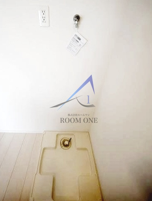 リヴシティ堀切菖蒲園の設備|洗濯機置き場です。