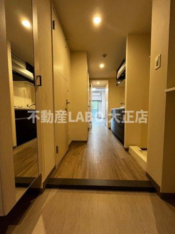 アリビオ大阪港の玄関