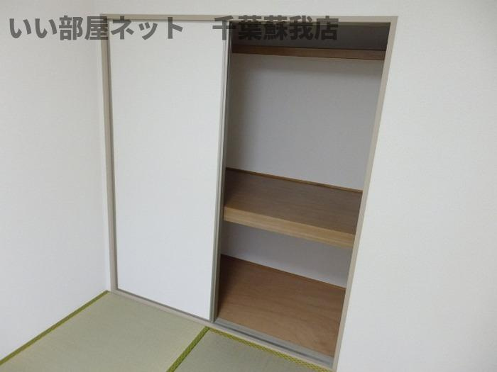 マルシェの収納|便利な収納スペースです