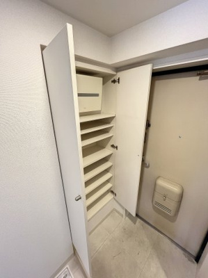 【収納】 | 琳和サニーコート | ※同建物ほかのお部屋の写真です。