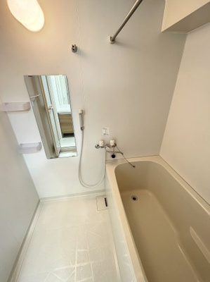 【浴室】 | 琳和サニーコート | ※同建物ほかのお部屋の写真です。