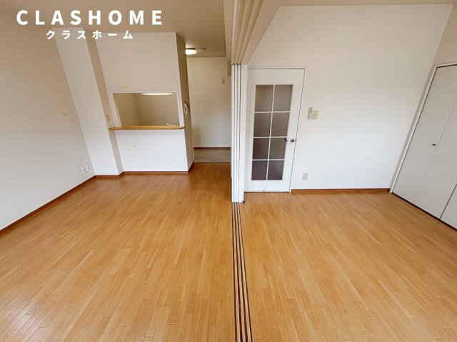 エクセレンス フジエ　　刈谷市近郊の賃貸はクラスホームの居間・リビング|同物件の別部屋になります。
