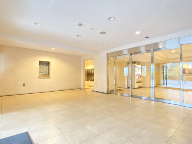 【エントランス】 | BELISTA衣笠駅前弐番館