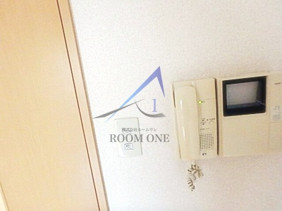 スカイコート文京茗荷谷のセキュリティ|モニター付きインターホンです。
