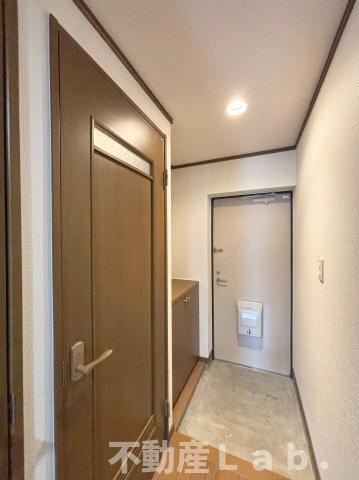 リヴィエールⅠの玄関