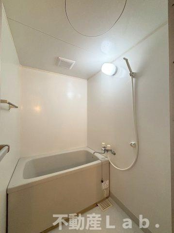 リヴィエールⅠの浴室