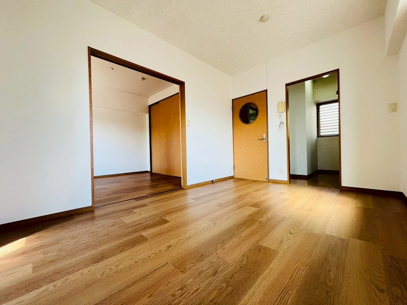 VINCENTE黒髪の居間・リビング