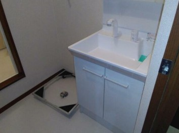 【独立洗面台】 | グランデュール永福 | 嬉しい独立洗面台付き。