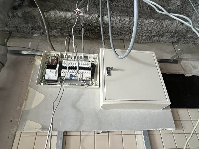 大阪市鶴見区今津南１丁目の店舗一部の内装