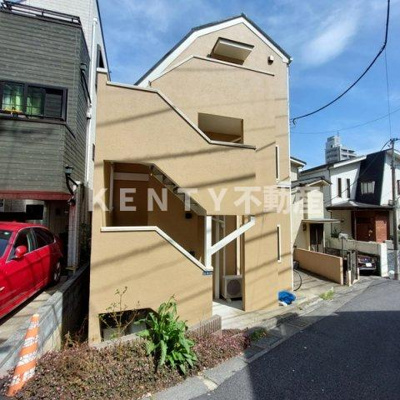 【エントランス】 | ネスト鳥羽 | 建物の内部です