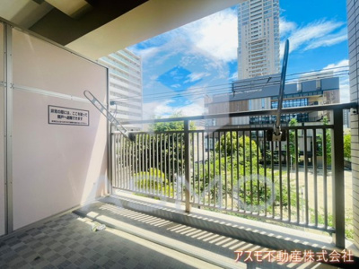 【バルコニー】 | アリス・マナーガーデン谷町