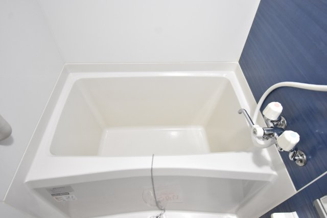 ジュネスO.C.U－Ⅱの浴室