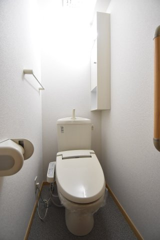 ジュネスO.C.U－Ⅱのトイレ