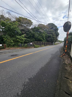 【前面道路含む現地写真】 | オーナーチェンジ（投資用物件）若葉区大宮町中古戸建　
