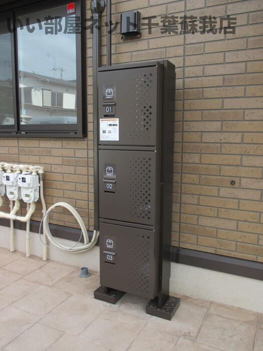 GMコート　Bのロビー|宅配ボックス