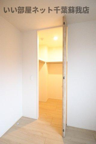 GMコート　Bの収納|ウォークインクローゼット