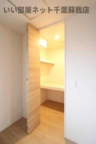 GMコート　Bの収納|たっぷりとした収納スペースです