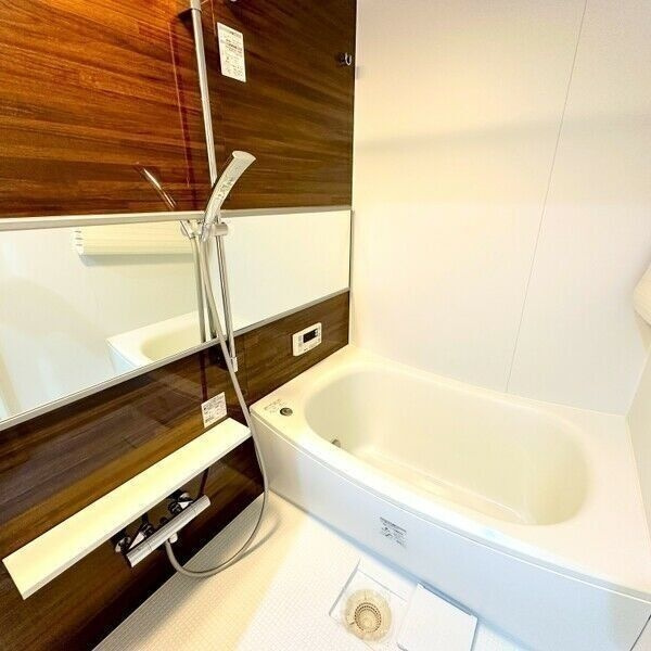 RIVO瑞穂通の浴室