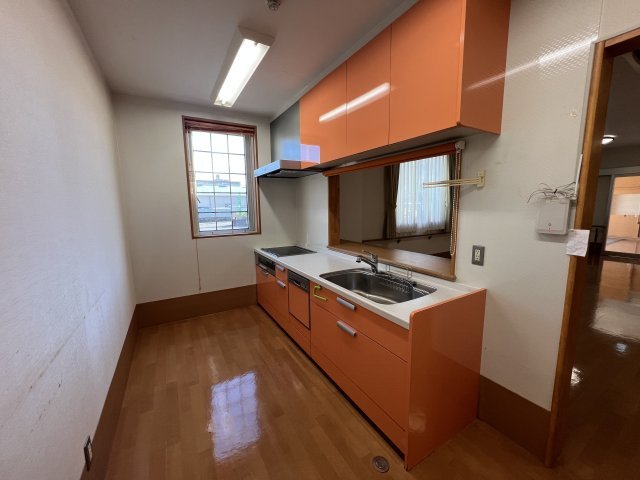 津山市二宮　デイサービス跡のキッチン