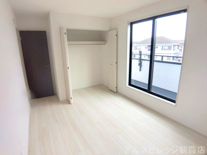 新築一戸建　練馬区南大泉　全15棟の洋室