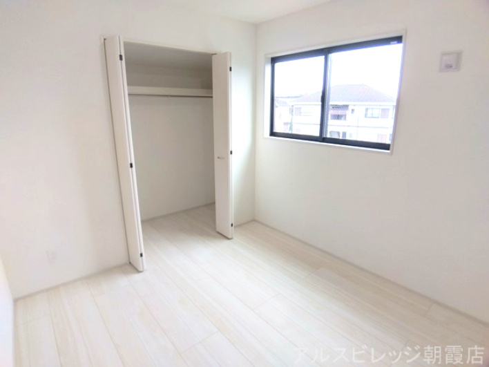 新築一戸建　練馬区南大泉　全15棟の洋室