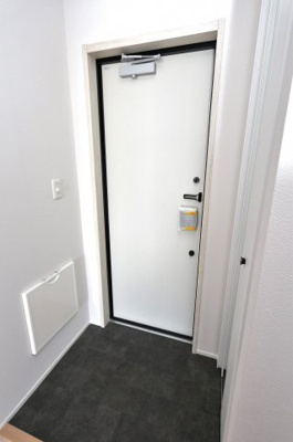 【玄関】 | den douce | 参考写真（同物件別部屋）