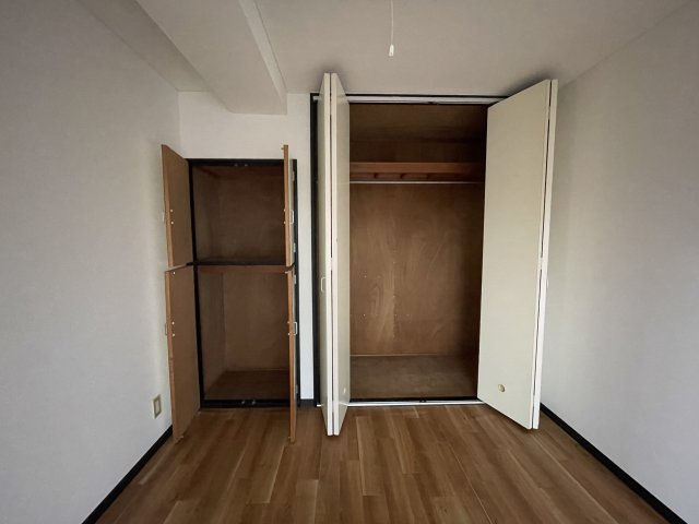 グロリィハイツの収納