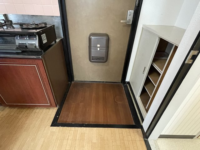 グロリィハイツの玄関