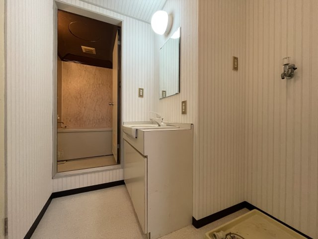 グロリィハイツの独立洗面台