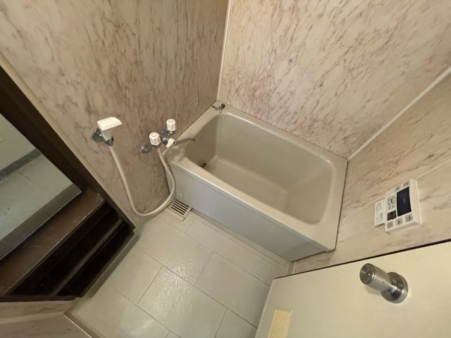 グロリィハイツの浴室