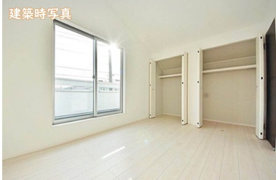 【洋室】 | 横浜市戸塚区汲沢5丁目 中古戸建 全1棟 | こちらの写真は建築時のものです。現況と異なる場合がございますので、ぜひ現地にてご確認ください。