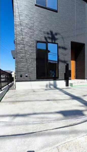 赤池２階建戸建Ｗの駐車場