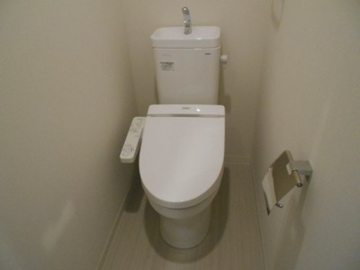 【トイレ】 | ヴェリテ鷺ノ宮 | 温水洗浄便座