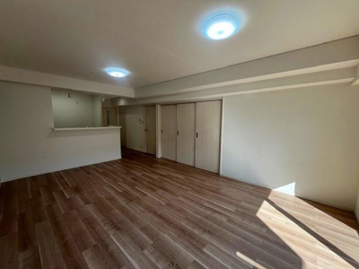 【居間・リビング】 | サンロイヤル箕面コスモ1号館