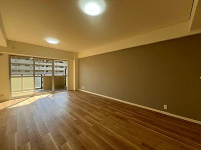 【洋室】 | サンロイヤル箕面コスモ1号館