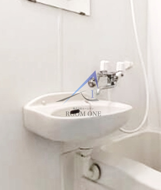 メインシティガーデン　アゼリアⅡの洗面所|洗面台です。