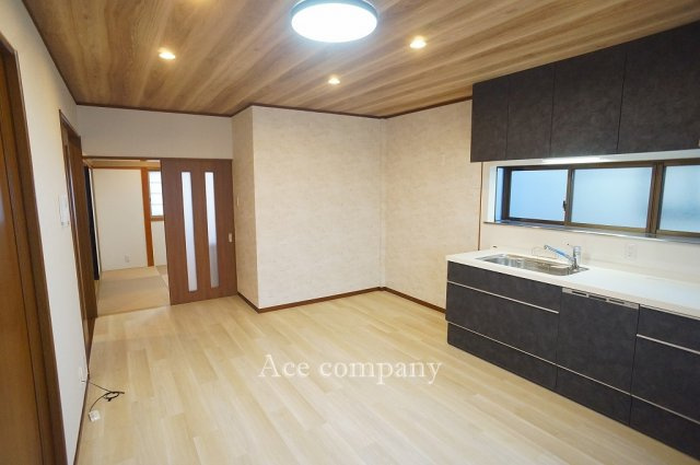 【居間・リビング】 | 八尾市宮町1丁目 | 【LDK：11帖】ダウンライト新設です☆