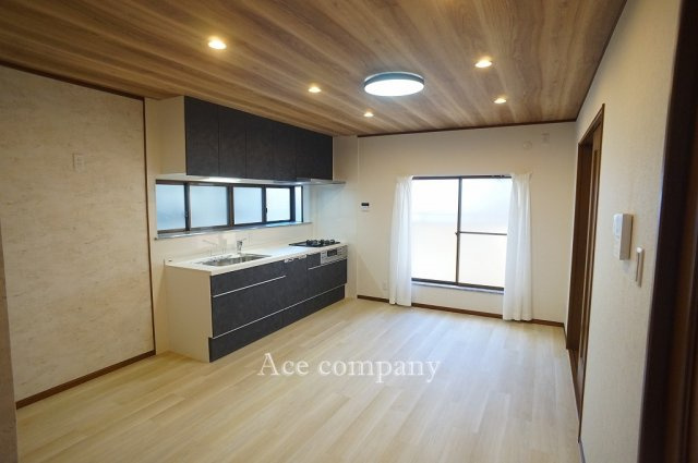 【居間・リビング】 | 八尾市宮町1丁目 | 【LDK：11帖】