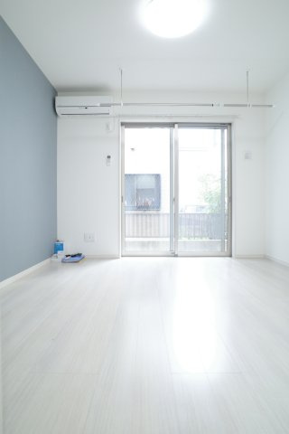 【居間・リビング】 | マ・メールロア大和田 | 内装の美しさは当然の事、問題は使いやすさです！