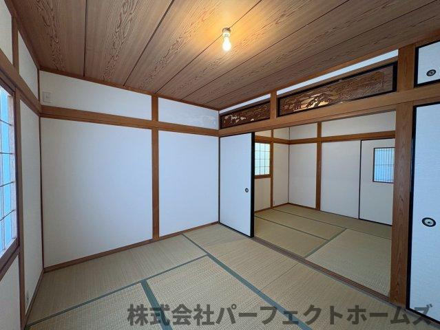 走谷2丁目戸建の和室|フローリングだけでなく、和室もあります