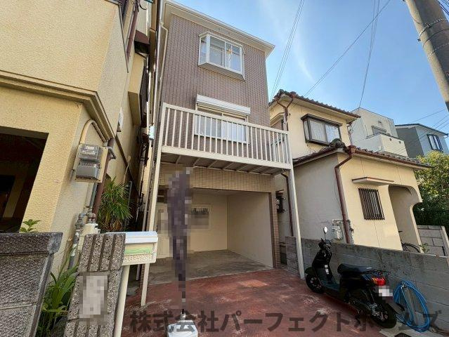 走谷2丁目戸建の前面道路含む現地写真